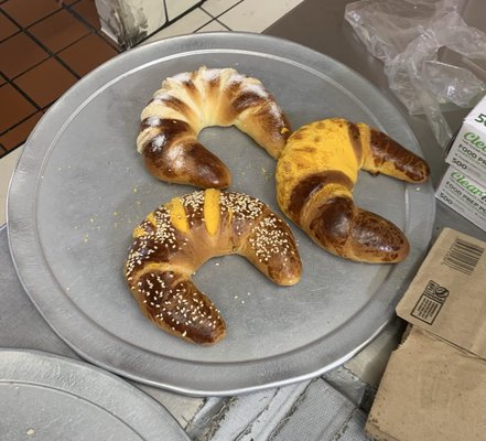 La Fama Bakery by null