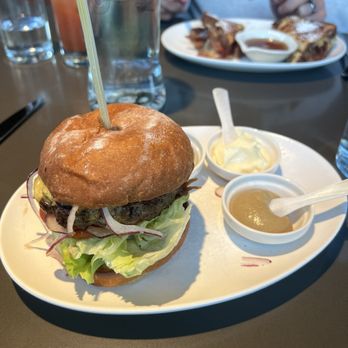 Moxie Steak House - Burger - Steakhouses Near Me - Alameda, California