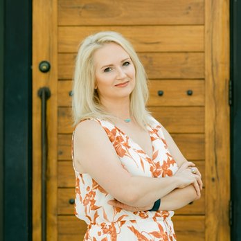 Incandescent Skin - Nice to meet you! I'm Alissa, the owner and creative operator of Incandescent Skin. I specialize in holistic med spa treatments designed to - Skin Care Near Me - Tucson, Arizona Incandescent Skin - Nice to meet you! I'm Alissa, the owner and creative operator of Incandescent Skin. I specialize in holistic med spa treatments designed to - Skin Care Near Me - Tucson, Arizona