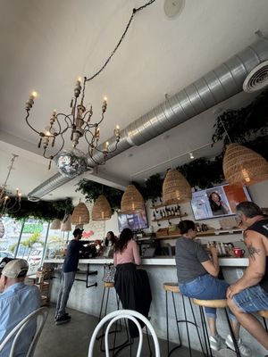 Mr. Baguette - Wynwood by null