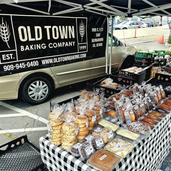 Studio City Farmers Market - Old Town Bakery - Farmers Market Near Me - Studio City, California