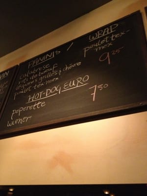Menu photo 8 Benelux Montreal, QC