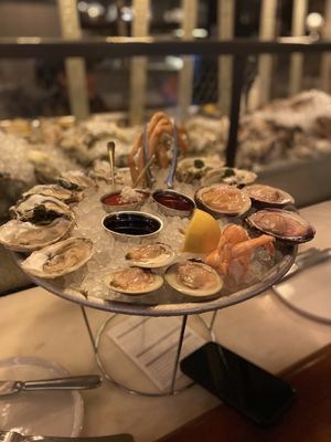 Pearl and Mary Oyster Bar by null