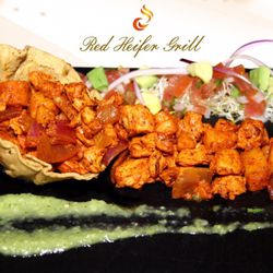 Red Heifer Grill - Pollo al pastor