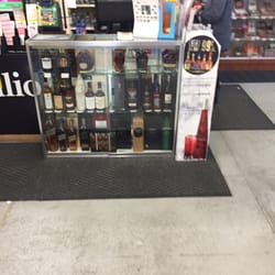 Joe Canal's Discount Liquor Outlet
