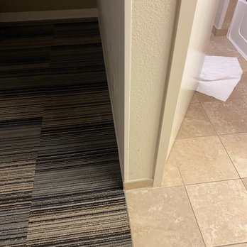 Hampton Inn & Suites Omaha-Downtown - Red colored stains on the wall near the bathroom. - Hotels Near Me - Omaha, Nebraska Hampton Inn & Suites Omaha-Downtown - Red colored stains on the wall near the bathroom. - Hotels Near Me - Omaha, Nebraska