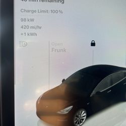 Tesla Supercharger - Arroyo Grande