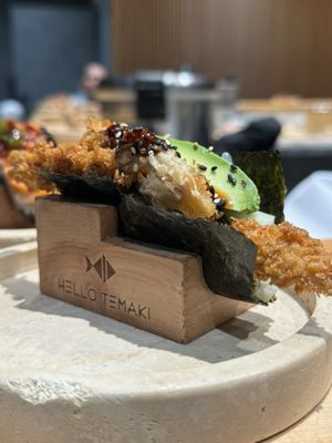 Hello Temaki by null