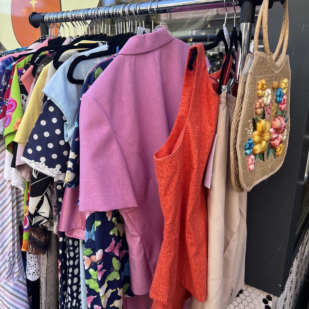 Durham Vintage Collective - Used, Vintage & Consignment Near Me - Durham, North Carolina Durham Vintage Collective - Used, Vintage & Consignment Near Me - Durham, North Carolina