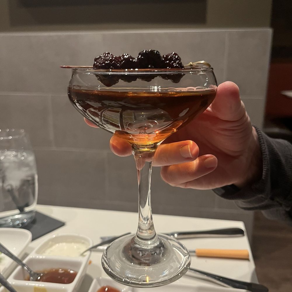 Melting Pot - New Haven - Manhattan - Desserts Near Me - New Haven, Connecticut Melting Pot - New Haven - Manhattan - Desserts Near Me - New Haven, Connecticut