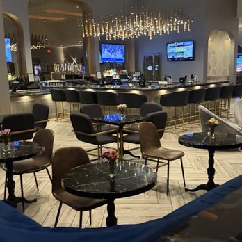 Star Cinema Grill - Springwoods - Bar area - Cinema Near Me - Spring, Texas