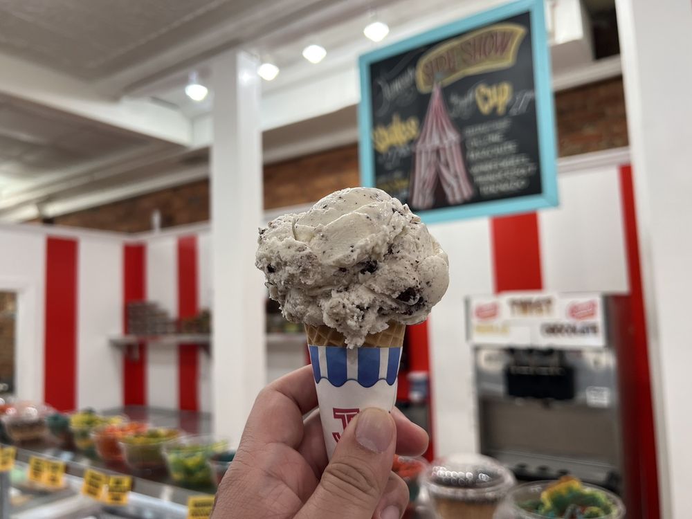 CONEY WAFFLES Updated September 2024 66 Photos & 33 Reviews 13