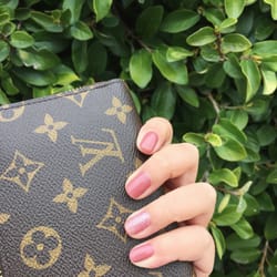 Polish'd Nail Bar - Better photo of my nails. 8 days later. Still POPPIN'