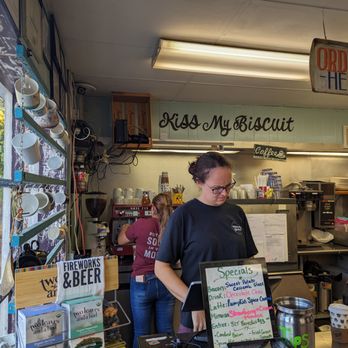 Biscuit Head - Cafes Near Me - Asheville, North Carolina Biscuit Head - Cafes Near Me - Asheville, North Carolina