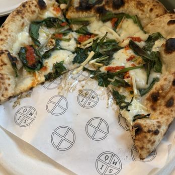 Simò Pizza - Midtown - Spring onion pizza - Pizza Near Me - New York, New York Simò Pizza - Midtown - Spring onion pizza - Pizza Near Me - New York, New York