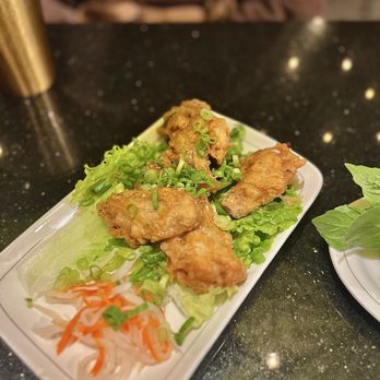 Pho 21 - #26. Crispy Garlic Chicken Wings - Vietnamese Near Me - San Jose, California
