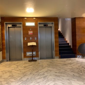 Hotel Kraft - Elevator and stairs - Hotels Near Me - Florence, FI