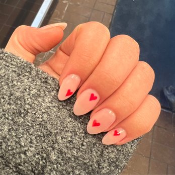 Merriam Park Nails - Nails by Kelly - Nail Salons Near Me - St. Paul, Minnesota