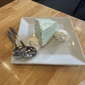 Surf Rider Birdneck - Key lime pie - Seafood Near Me - Virginia Beach, Virginia