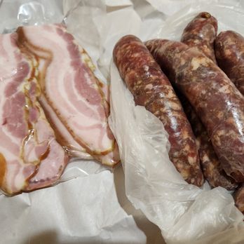 Mathies Meat Shoppe - Candy Stores Near Me - Clare, SA