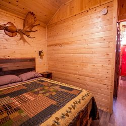 Eagles Rest RV Park & Cabins