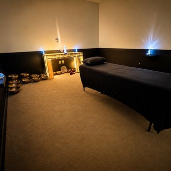Singing Bowl Healing - Solo sessions for individuals are extremely powerful - Meditation Centers Near Me - Santa Rosa, California Singing Bowl Healing - Solo sessions for individuals are extremely powerful - Meditation Centers Near Me - Santa Rosa, California