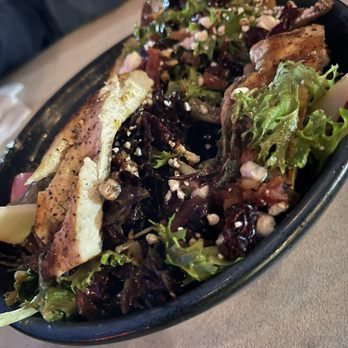 Louie's Wine Dive & Kitchen 119 - Wine Bars Near Me - Leawood, Kansas Louie's Wine Dive & Kitchen 119 - Wine Bars Near Me - Leawood, Kansas