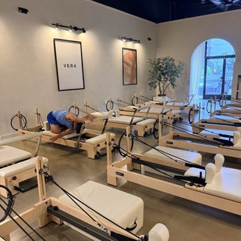 Vera Pilates - Reformer class - Pilates Near Me - Houston, Texas Vera Pilates - Reformer class - Pilates Near Me - Houston, Texas