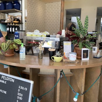 Le Peloton Café - Desserts Near Me - Paris, 75 Le Peloton Café - Desserts Near Me - Paris, 75