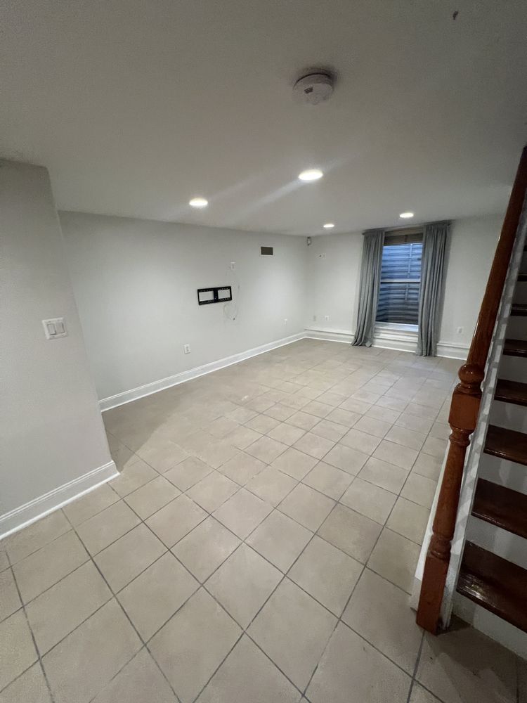 Slide of RB Construction & Design