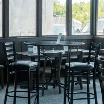 Monkey Town Brewing & Restaurant - Chattanooga - Covered Patio - Pubs Near Me - Chattanooga, Tennessee Monkey Town Brewing & Restaurant - Chattanooga - Covered Patio - Pubs Near Me - Chattanooga, Tennessee