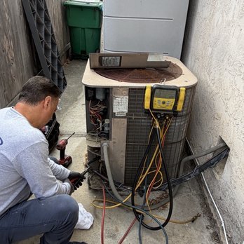 Airmaxx - Getting ready to remove the old AC unit - Heating & Air Conditioning/HVAC Near Me - El Cajon, California
