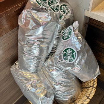 Starbucks - Coffee & Tea Near Me - Roanoke, Virginia Starbucks - Coffee & Tea Near Me - Roanoke, Virginia