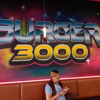 Burger 3000 - Inside dining area - Fast Food Near Me - North Hollywood, California