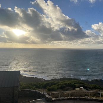Old Point Loma Lighthouse - Gorgeous place to watch the waves crash and sunset. Upper level is opened til 5. - Landmarks & Historical Buildings Near Me - San Diego, California