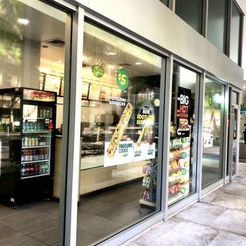 Subway - Fast Food Near Me - Honolulu, Hawaii