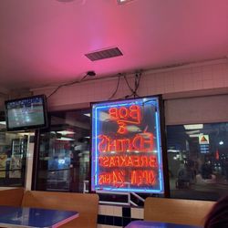 Bob & Edith's Diner - Columbia Pike