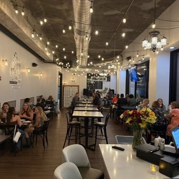 The Side Piece - Wine Bars Near Me - Nashville, Tennessee The Side Piece - Wine Bars Near Me - Nashville, Tennessee