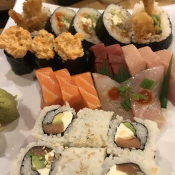 Oishii - Philadelphia roll, rock n roll (w/ cream cheese), scallops, yellowtail, salmon, tuna, and  red snapper - Sushi Bars Near Me - Houston, Texas