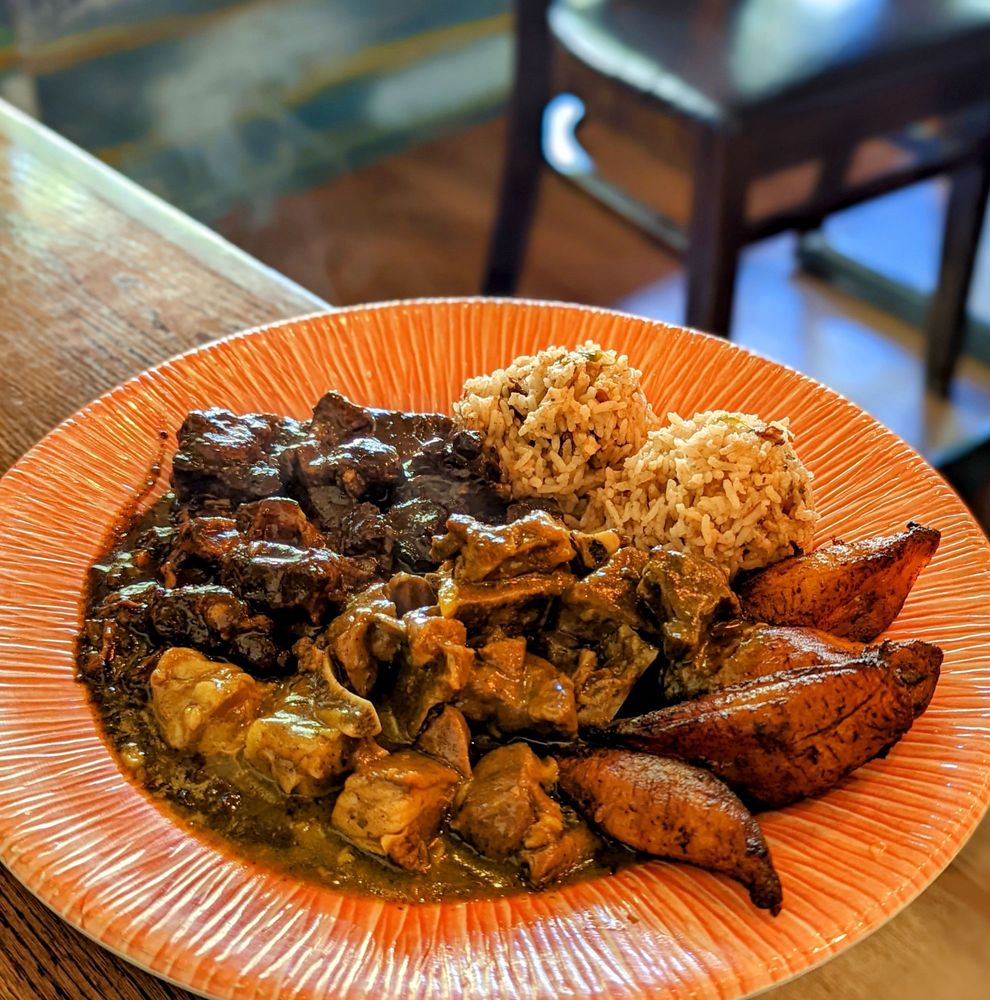 COCONUTS CARIBBEAN RESTAURANT & BAR 2182 Photos & 2366 Reviews