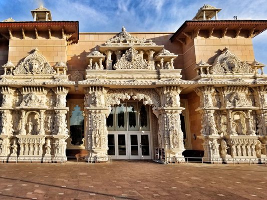 BAPS Swaminarayan Akshardham by null