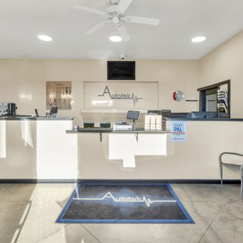 Autotek - Waiting Room - Smog Check Stations Near Me - Antelope, California Autotek - Waiting Room - Smog Check Stations Near Me - Antelope, California