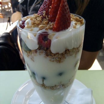 zinc@shade - Granola parfait - New American Near Me - Manhattan Beach, California zinc@shade - Granola parfait - New American Near Me - Manhattan Beach, California