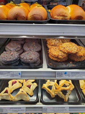 Three Brothers Bakery by null