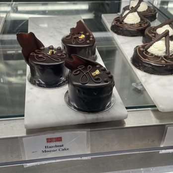 Cafe Zinc - Desserts 1/ - French Near Me - Midland, Michigan