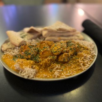 Alif Cafe - Butter Chicken with Naan - Pakistani Near Me - Glens Falls, New York