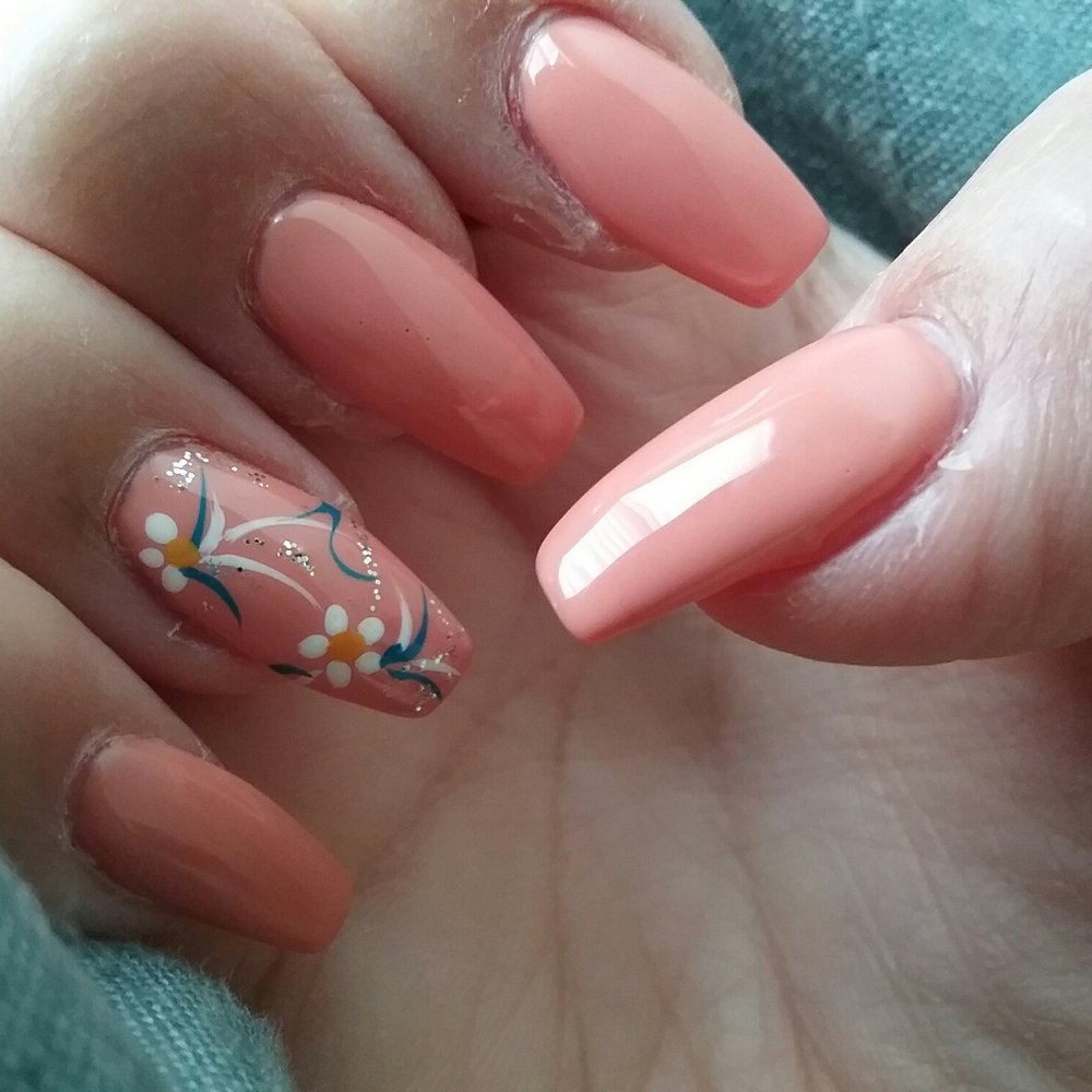 In LOVE with my Coffin Gel nails