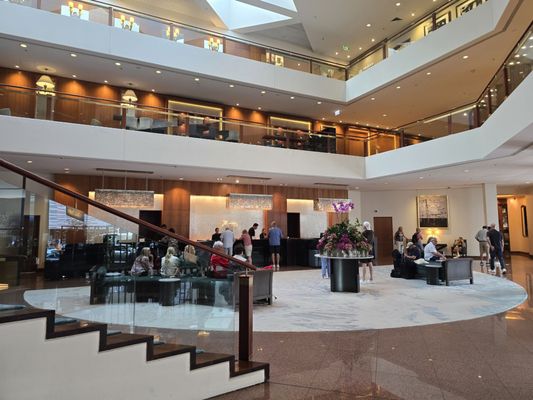 Four Seasons Hotel Sydney by null