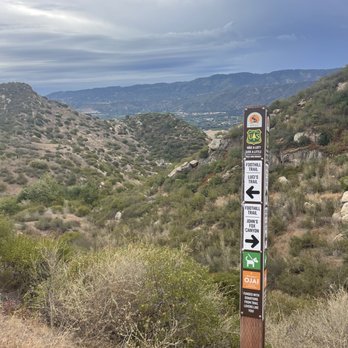 Ojai Valley Land Conservancy - Hiking Near Me - Ojai, California