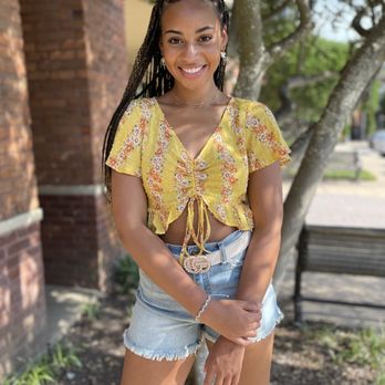 Just Polly Boutique - We always carry the hottest styles. If it's trending we got it! - Women's Clothing Near Me - Memphis, Tennessee Just Polly Boutique - We always carry the hottest styles. If it's trending we got it! - Women's Clothing Near Me - Memphis, Tennessee